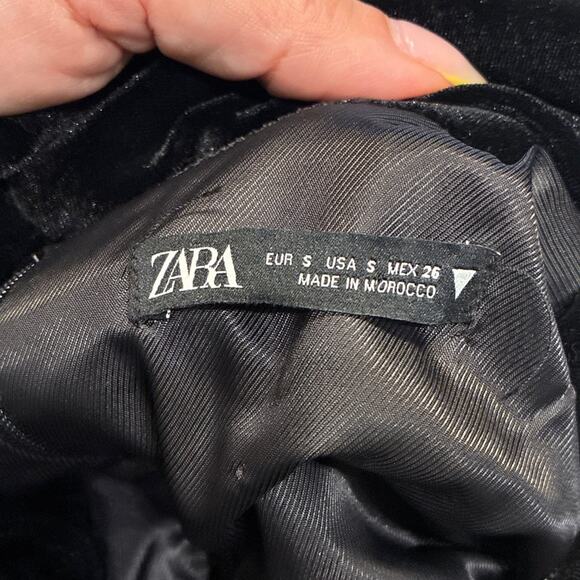 Zara Black Velvet Plunging Neckline Long Sleeve Mini Dress Small - Picture 5 of 10